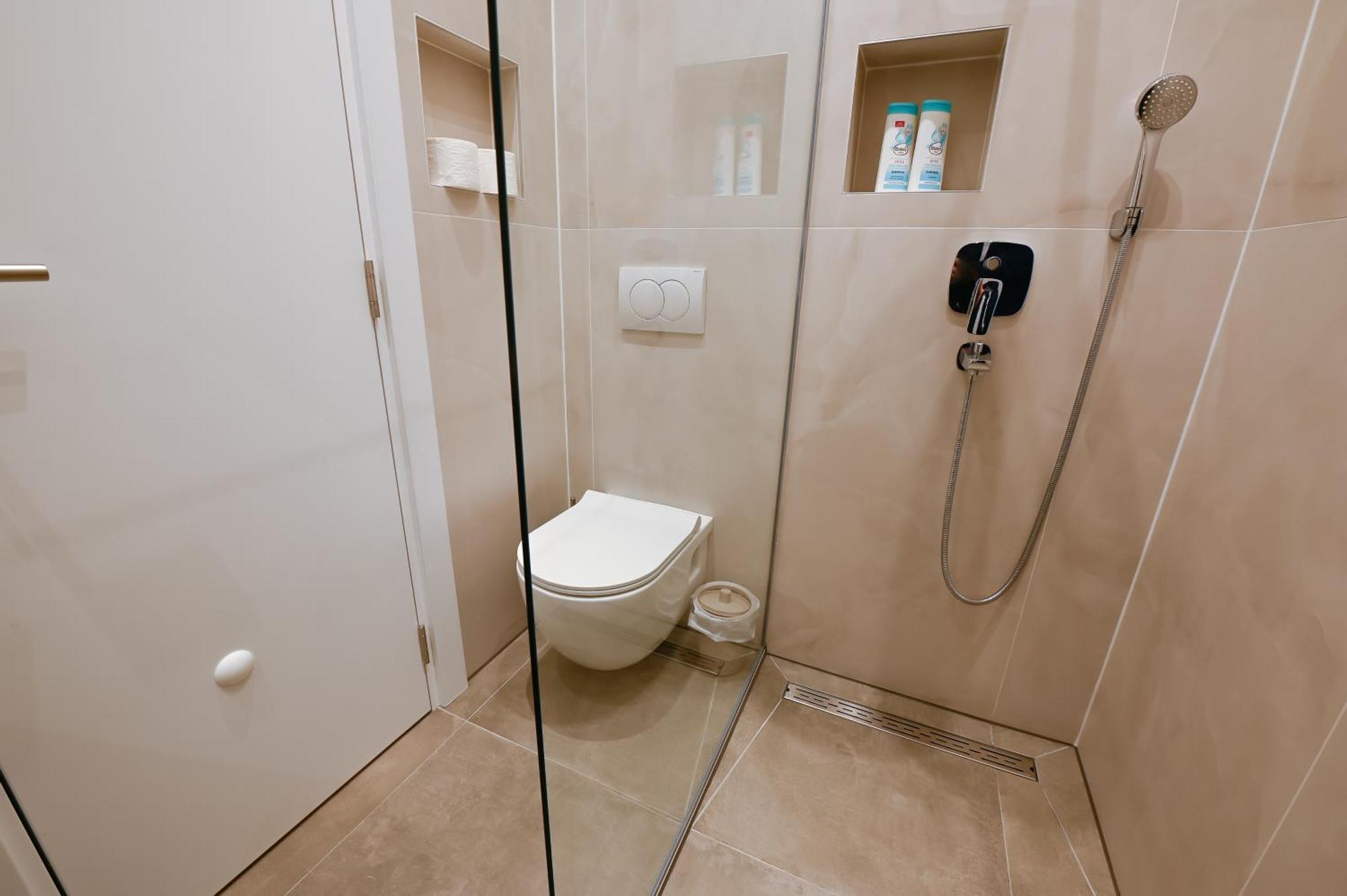 Porta Apartments Novi Sad Buitenkant foto
