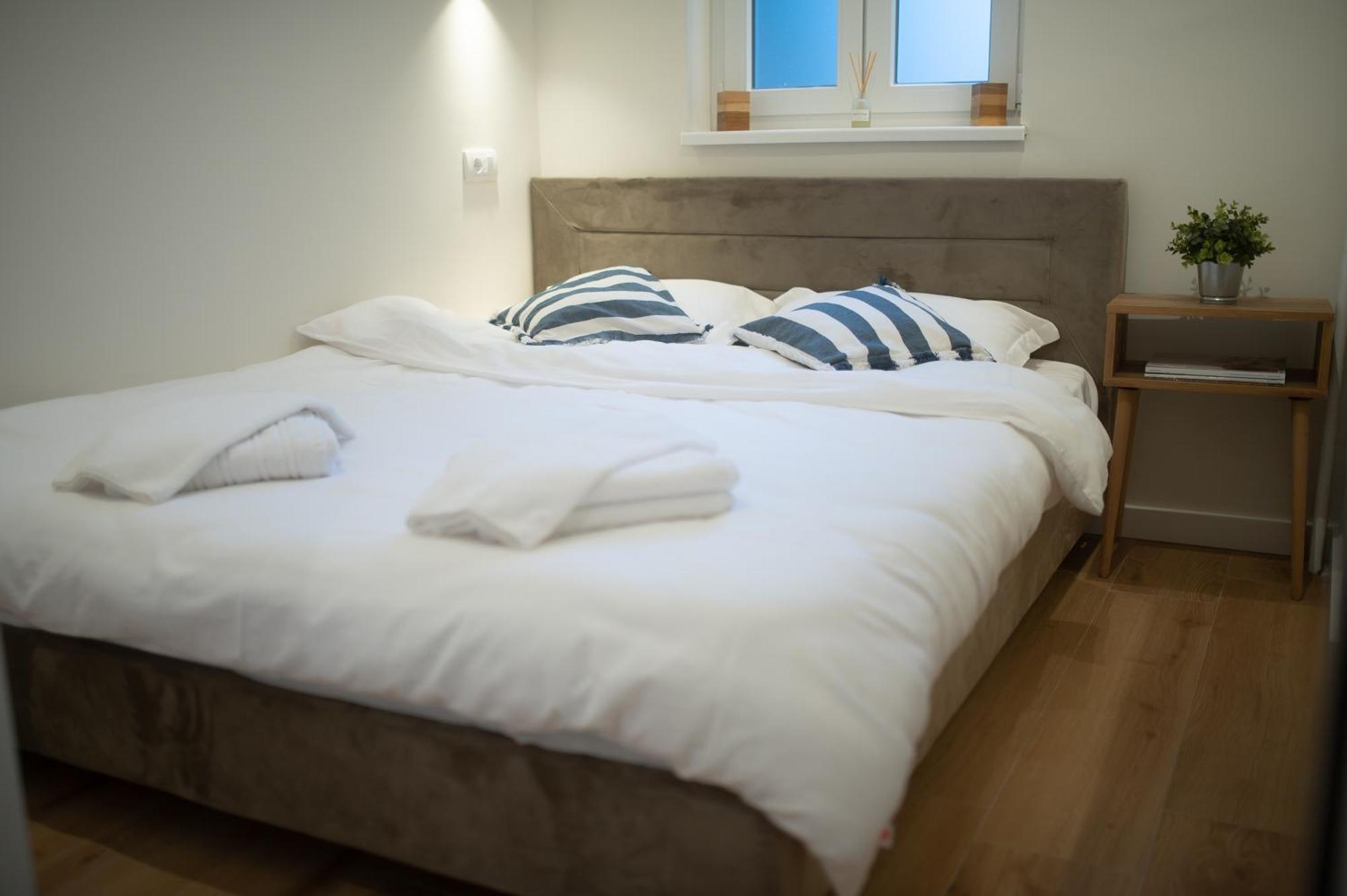Porta Apartments Novi Sad Buitenkant foto