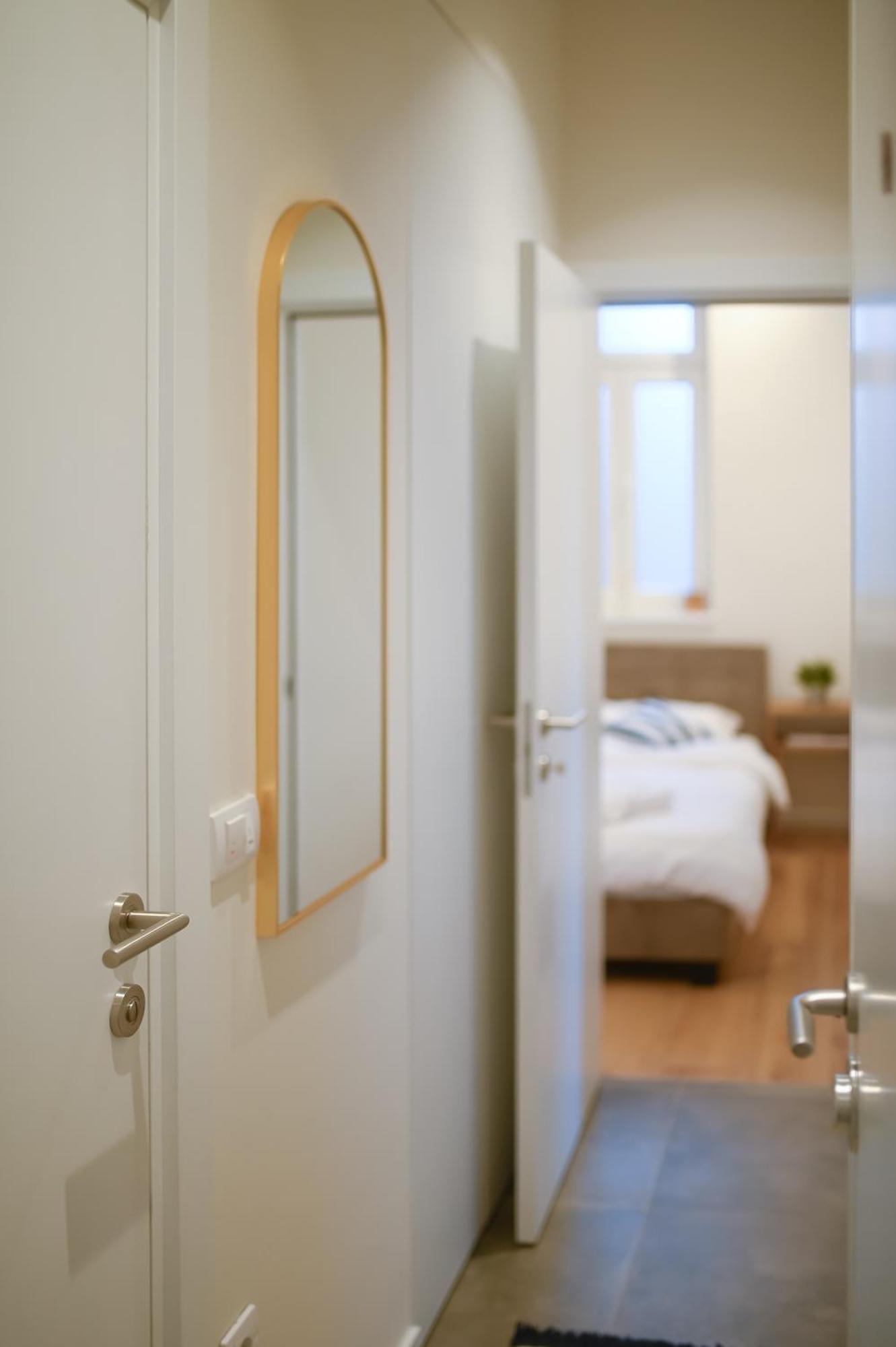 Porta Apartments Novi Sad Buitenkant foto